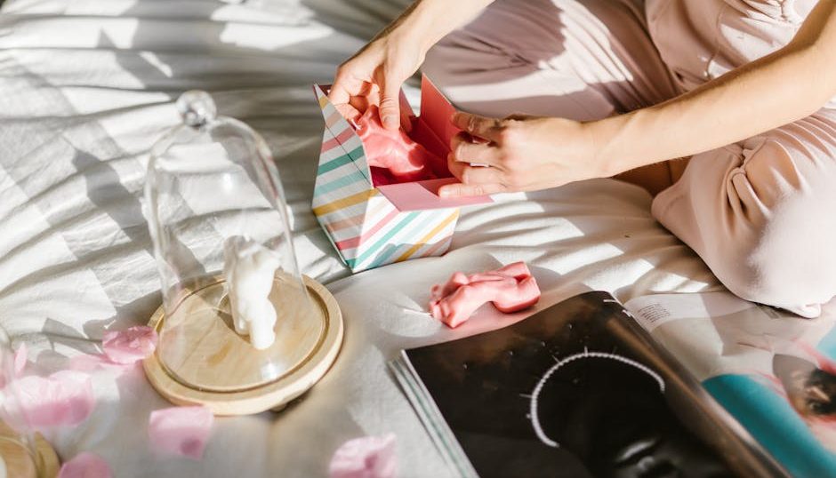 nutriglow-beauty-brand-startup-entrepreneur-1764711297.jpg beauty brand startup entrepreneur